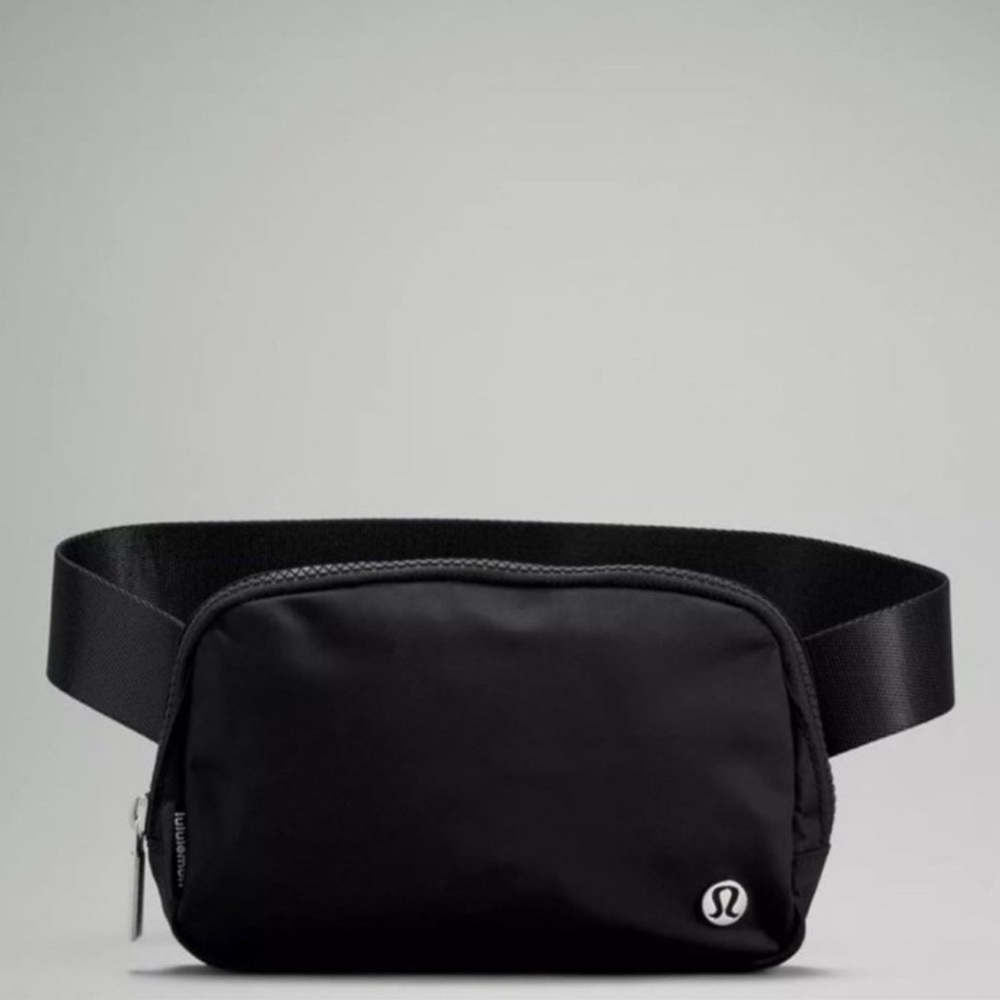Lululemon Black Everywhere Belt Bag Nwt Crossbody Bag - Picture 6 of 6